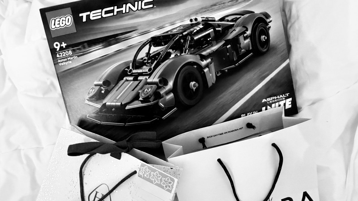 mat (@hnewaire) on Twitter photo 