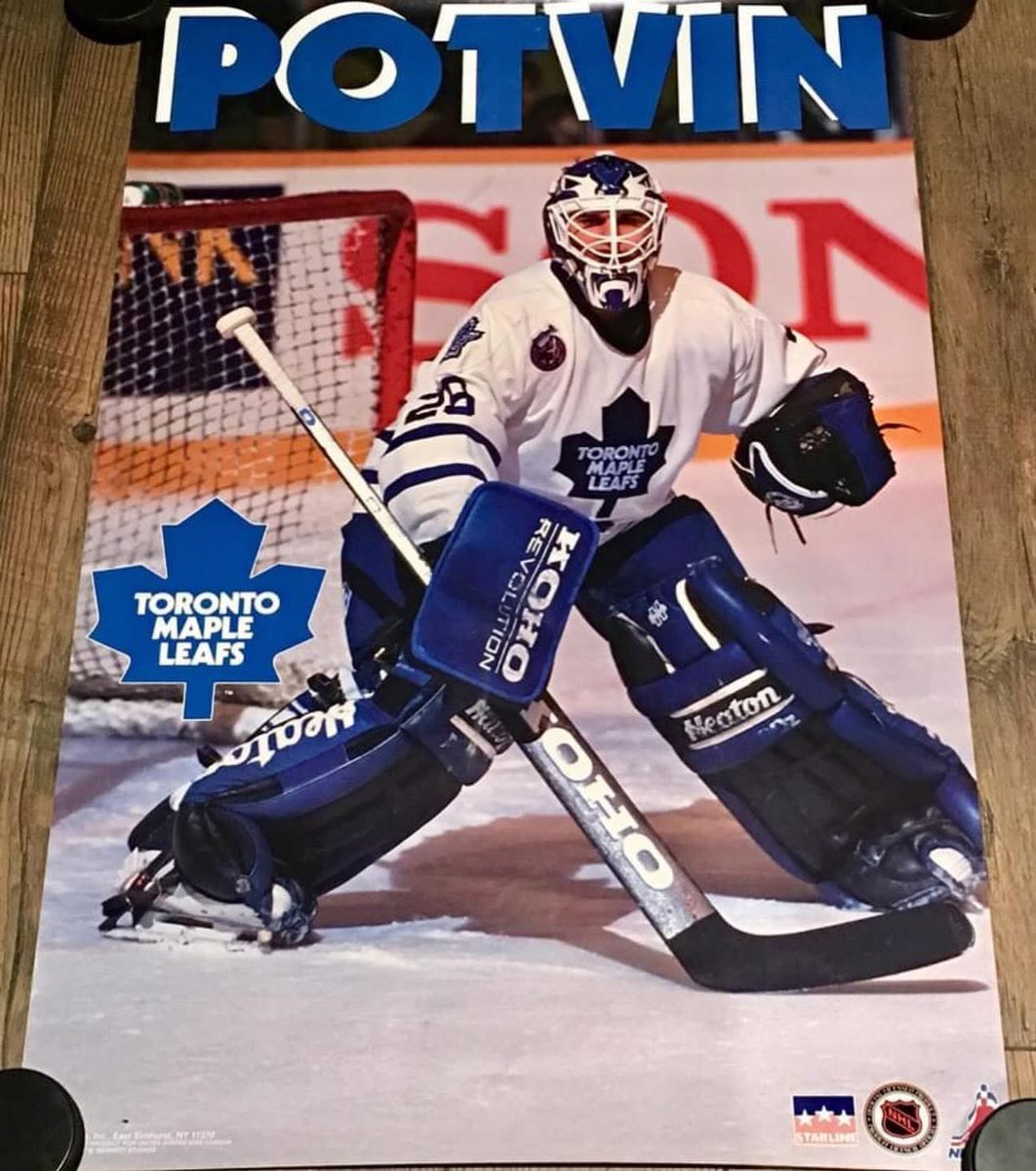 SecondStringLC's tweet image. That 90’s Stance 🤌
…..
🛜 secondstringleather.com