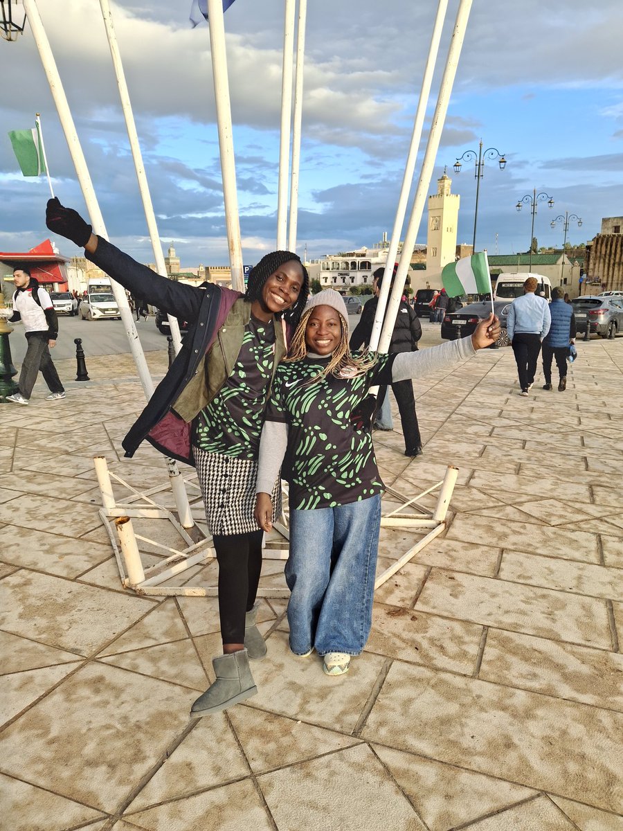 Rosie 🌹 tweet media