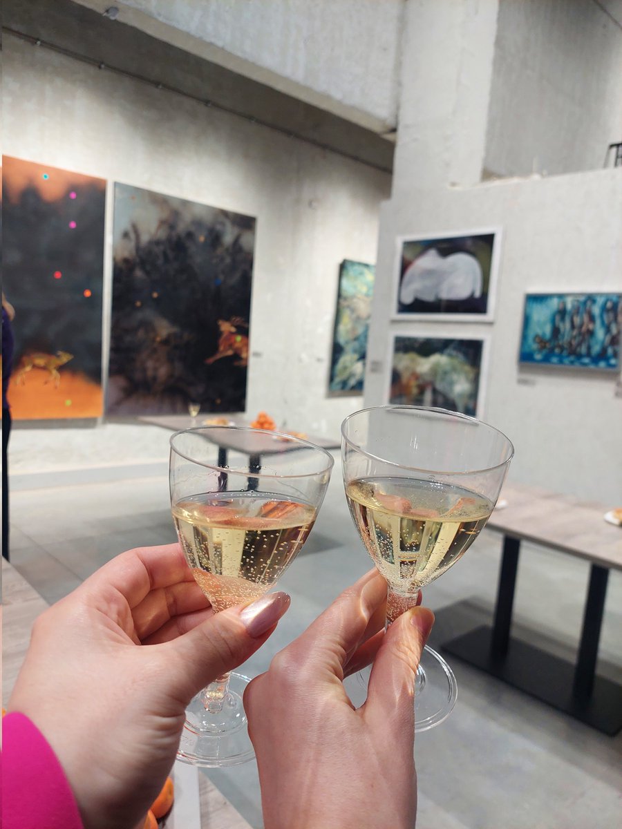 helga_patakyy's tweet image. У нас сьогодні корпоратив в музеї 🤭
Буквально в музеї)