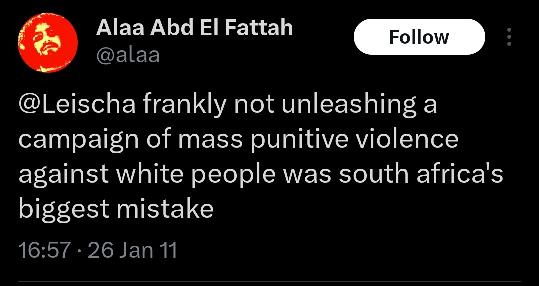 SAshworthHayes's tweet image. Graham Linehan was met at Heathrow by armed police for gender wrongthink labelled as 'inciting violence'. 

Keir Starmer's government, meanwhile, has moved heaven and earth to move this man to Britain: