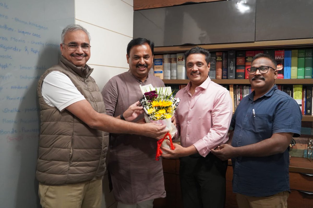 डॉ. विश्वंभर चौधरी tweet media