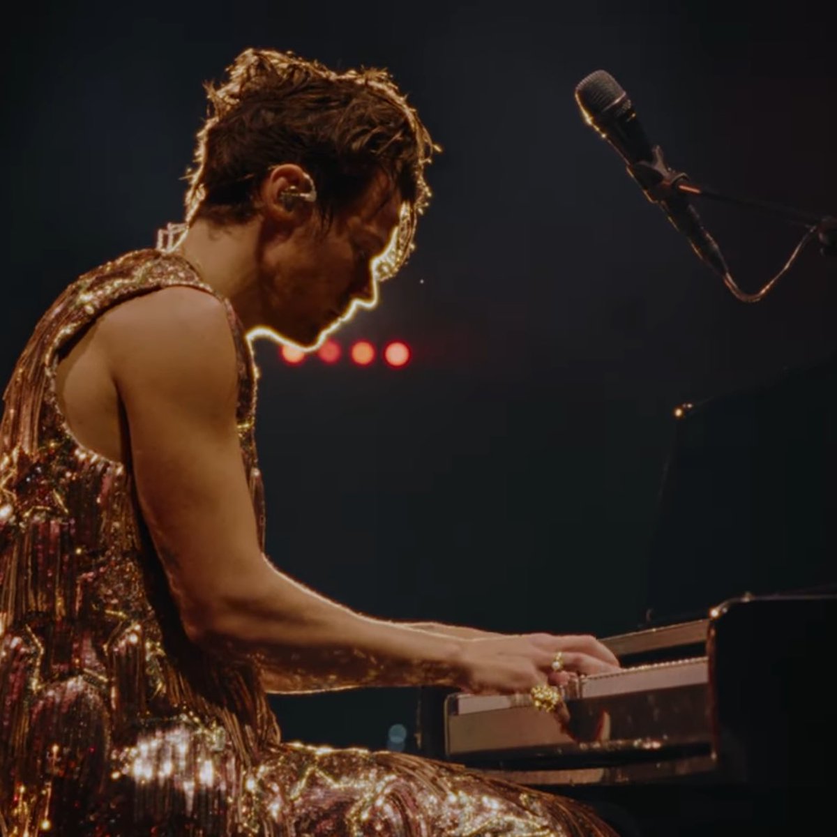 ghostinkissys's tweet image. HARRIES ARE WE READY FOR 2026