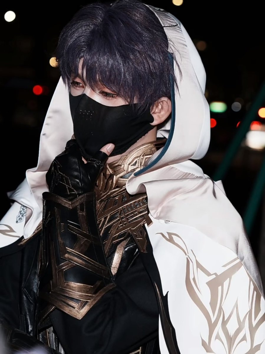 Rafayel cosplayer hand-picked by Papergame would never disappoint 💗#rafayel #lad