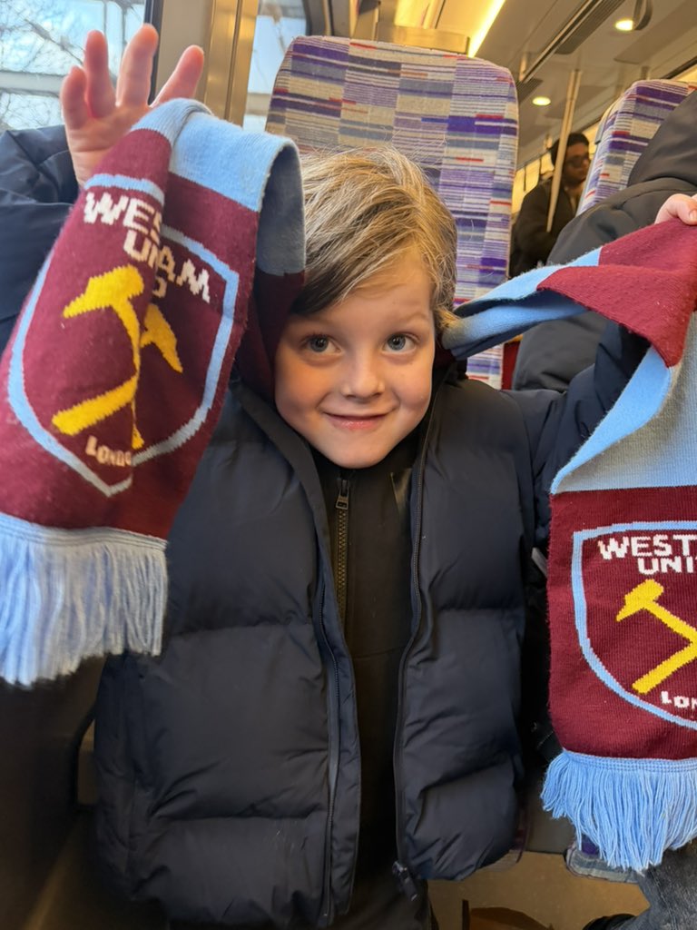 Thomas Skinner ⚒ tweet media