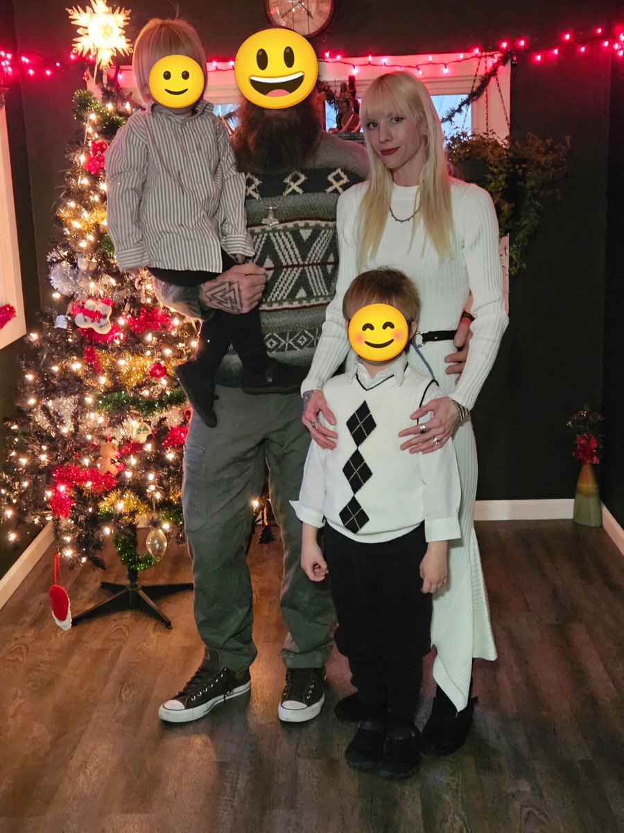 Tom Hennessy tweet media