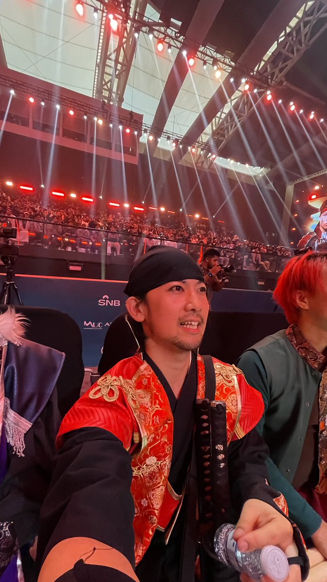 E4%BA%95%E4%B8%8A%E9%81%B8%E6%89%8B