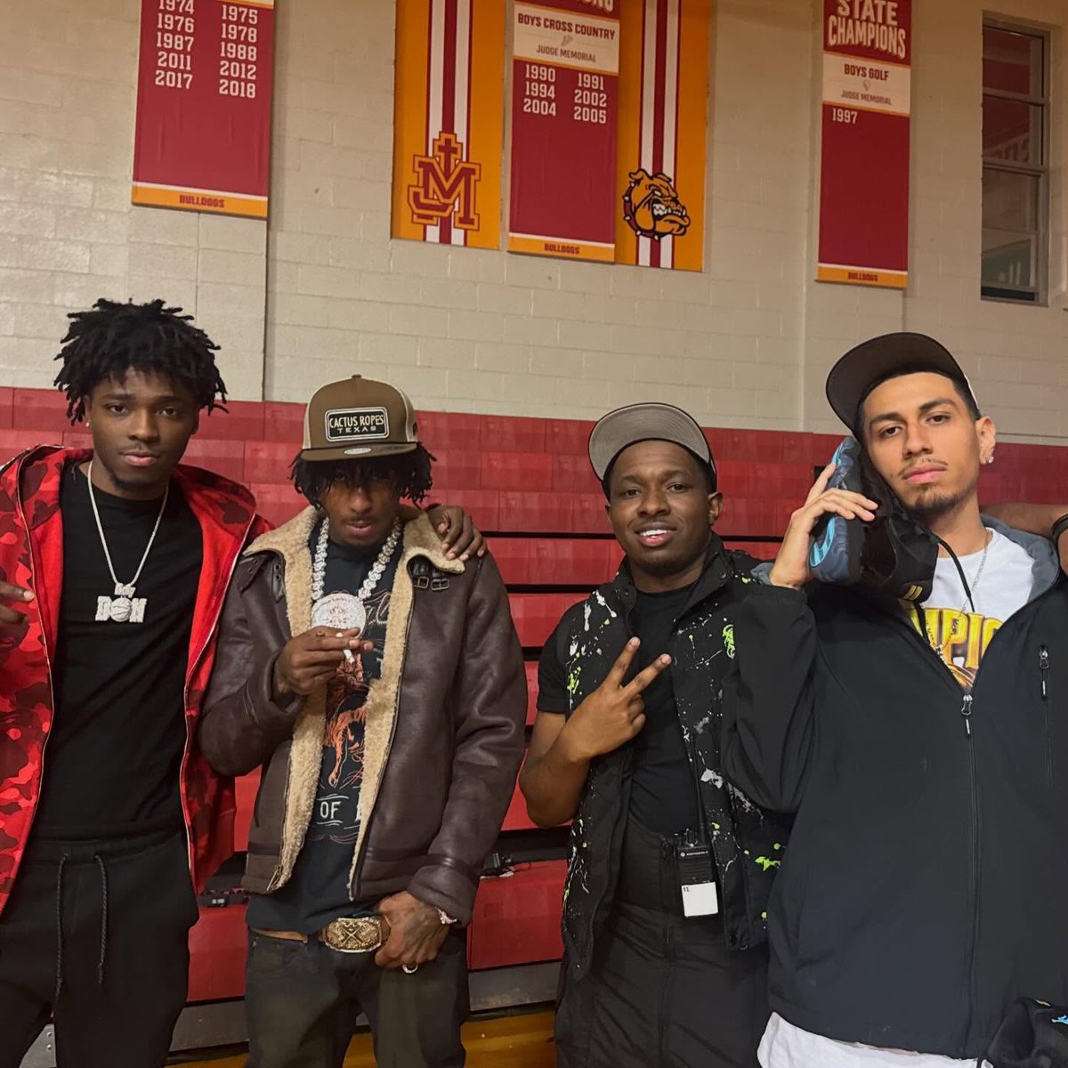 Loyal YB TikTok supporter Don Mchenry who plays basketball for Utah met NBA YoungBoy last night 💚