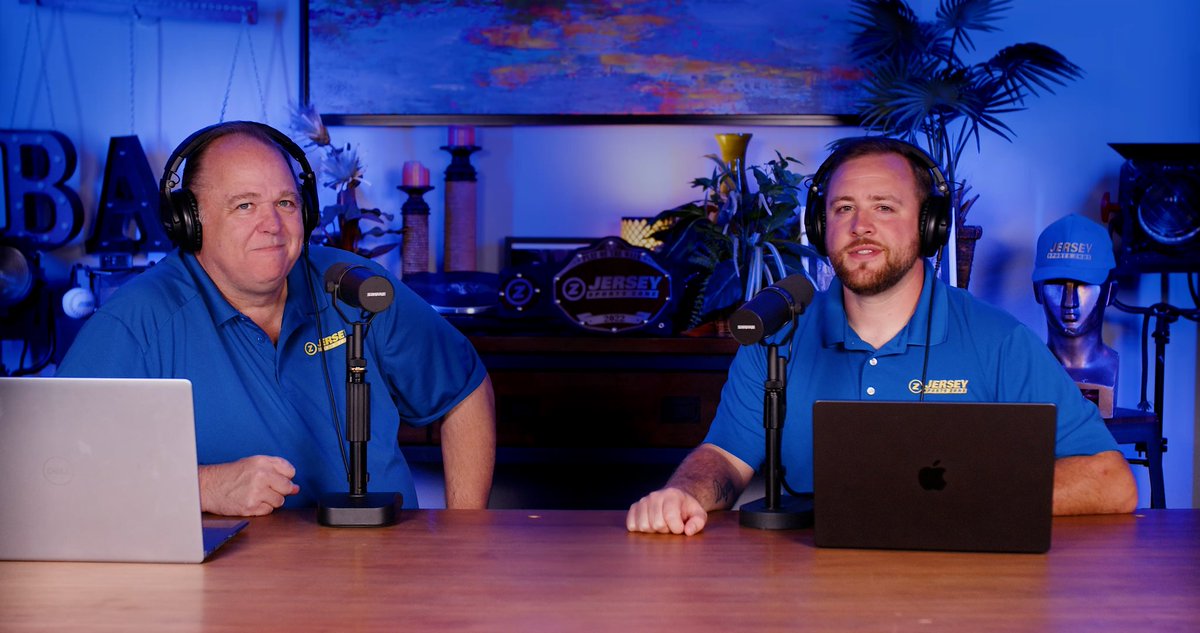 Jay Cook tweet media