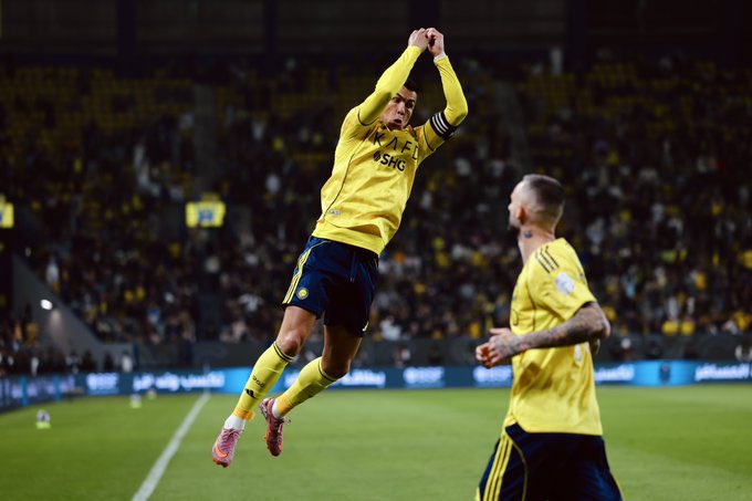 Amer_Abdulla's tweet image. العالمي ..
بالهون بالهون يا مغليه .. معطيه ظبي الفلا حاله
ماشاء الله تبارك الله عليكم 

١٠/١٠ اقوى انطلاقة في تاريخ الدوري السعودي .. 

 #النصر_الاخدود