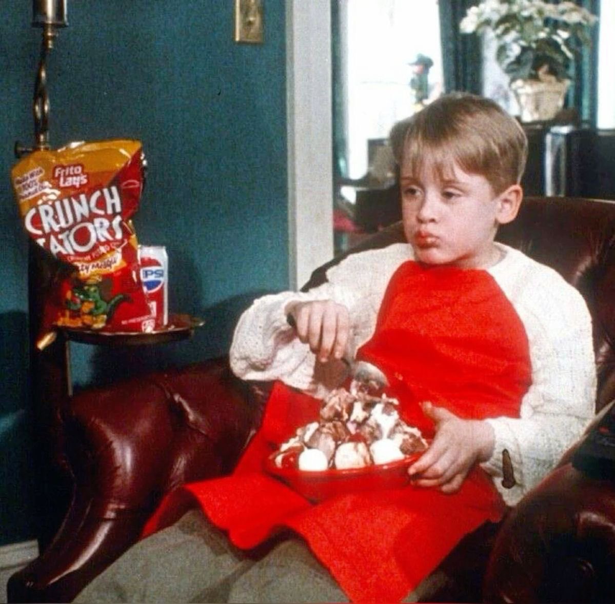 retrocvnty's tweet image. The vibe for the week between Christmas and New Years