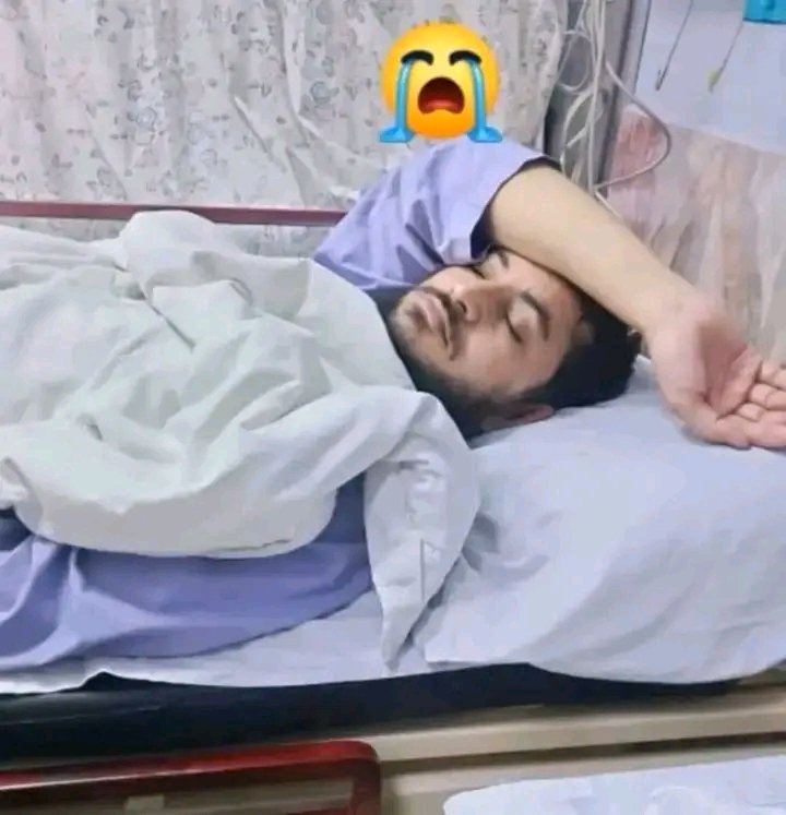 ابدالي کمال نور پدې دنیا کی نسته 😭
هیڅ می زړه ته نه لویږئ
الله دی جنت الفردوس ورکړئ😭🤲
ژوند ناځوانه 😓😞