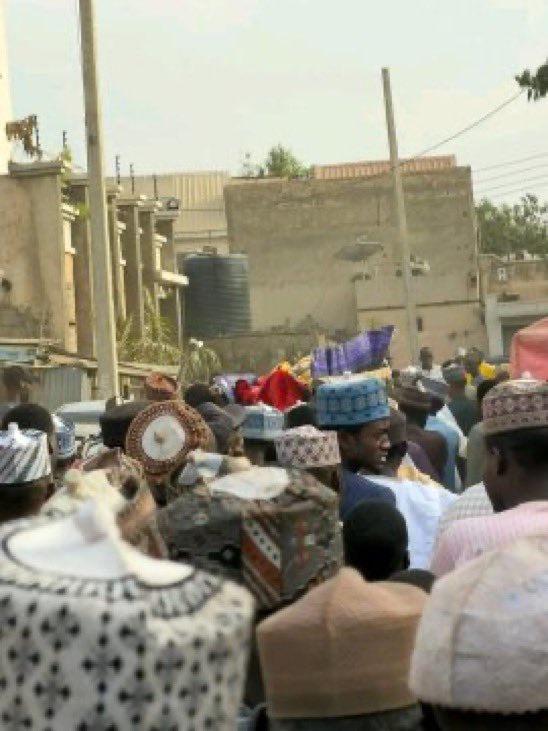 Omar Ladan tweet media