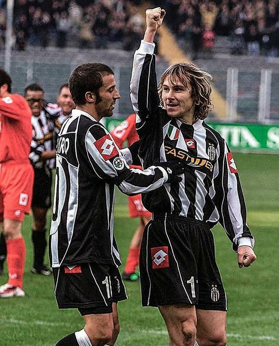 90s Football tweet media