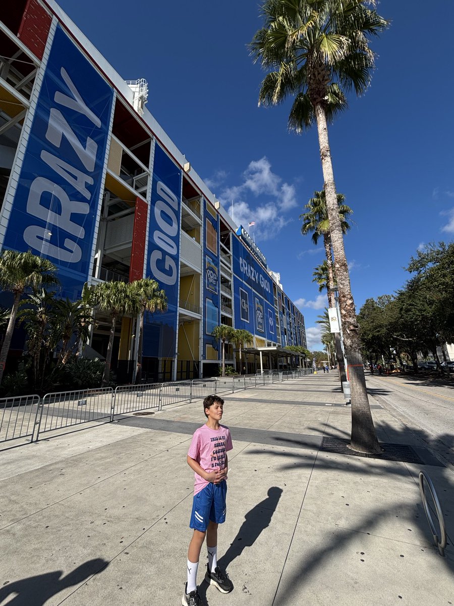 Ryan Gibbons tweet media