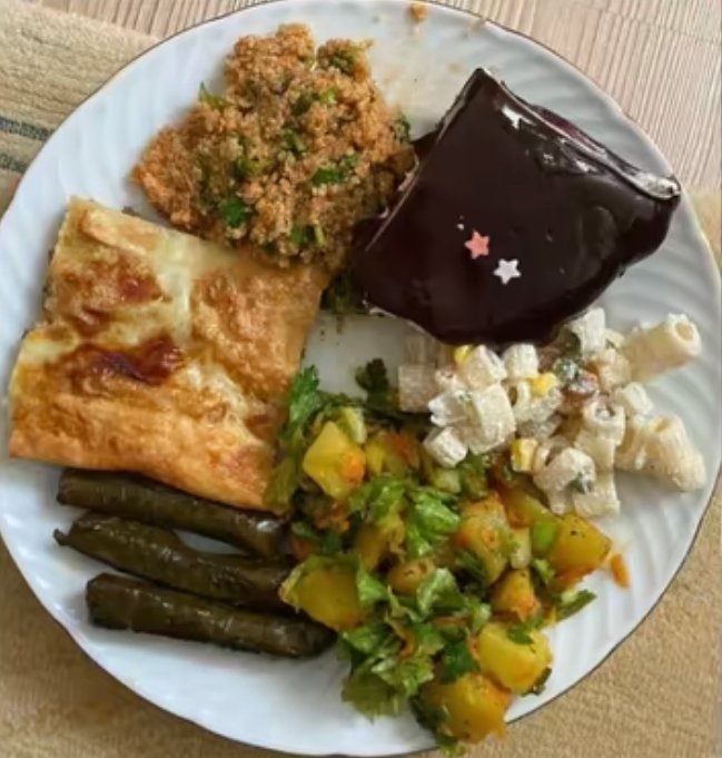 Erkeklerin geç odana sesin çıkmasın tabağı