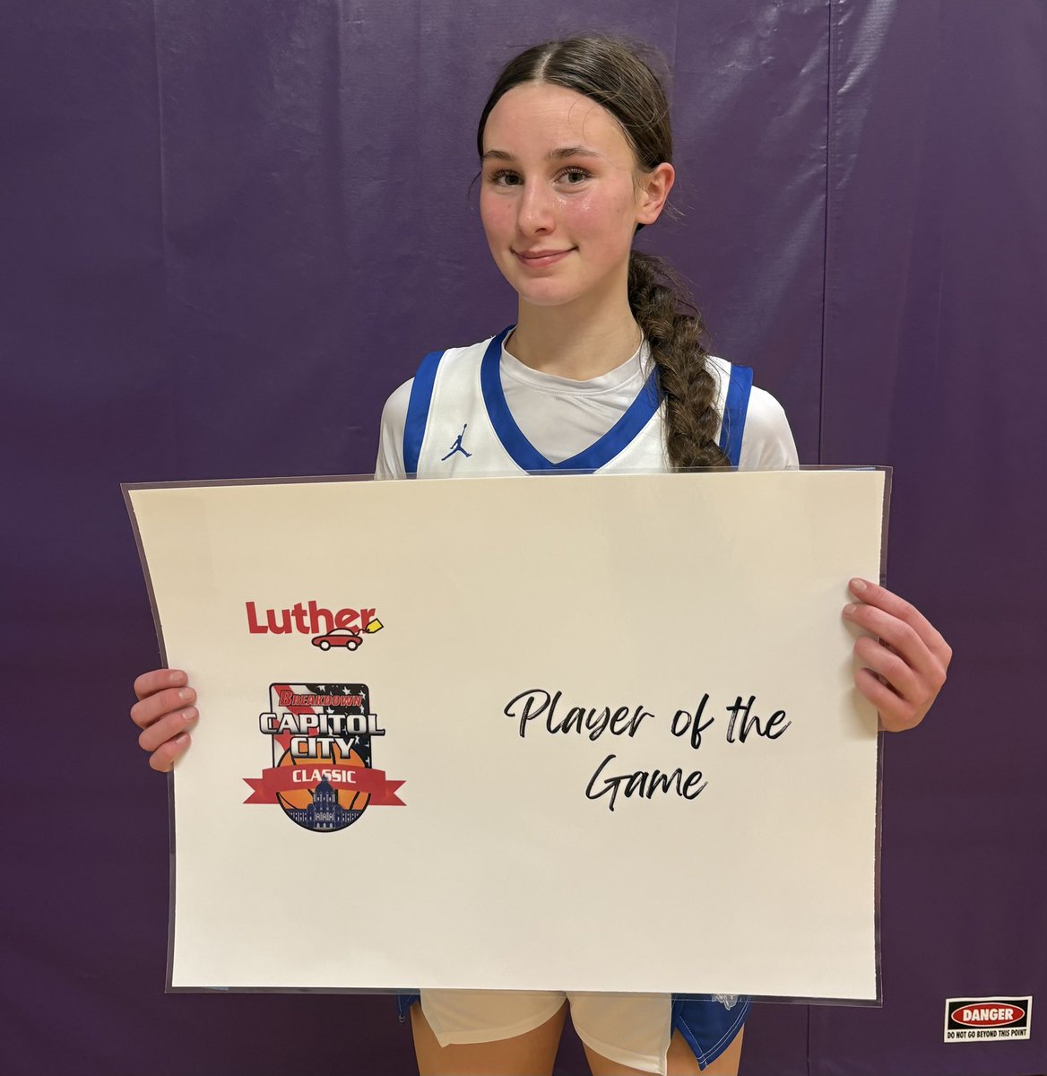 BreakdownUSA's tweet photo. For the 2nd day in a row Woodbury’s Harper Vossen earns @BreakdownUSA Player of the Game honors at the Capitol City Classic as the Royals defeat Andover. https://t.co/L5uDAKH96E