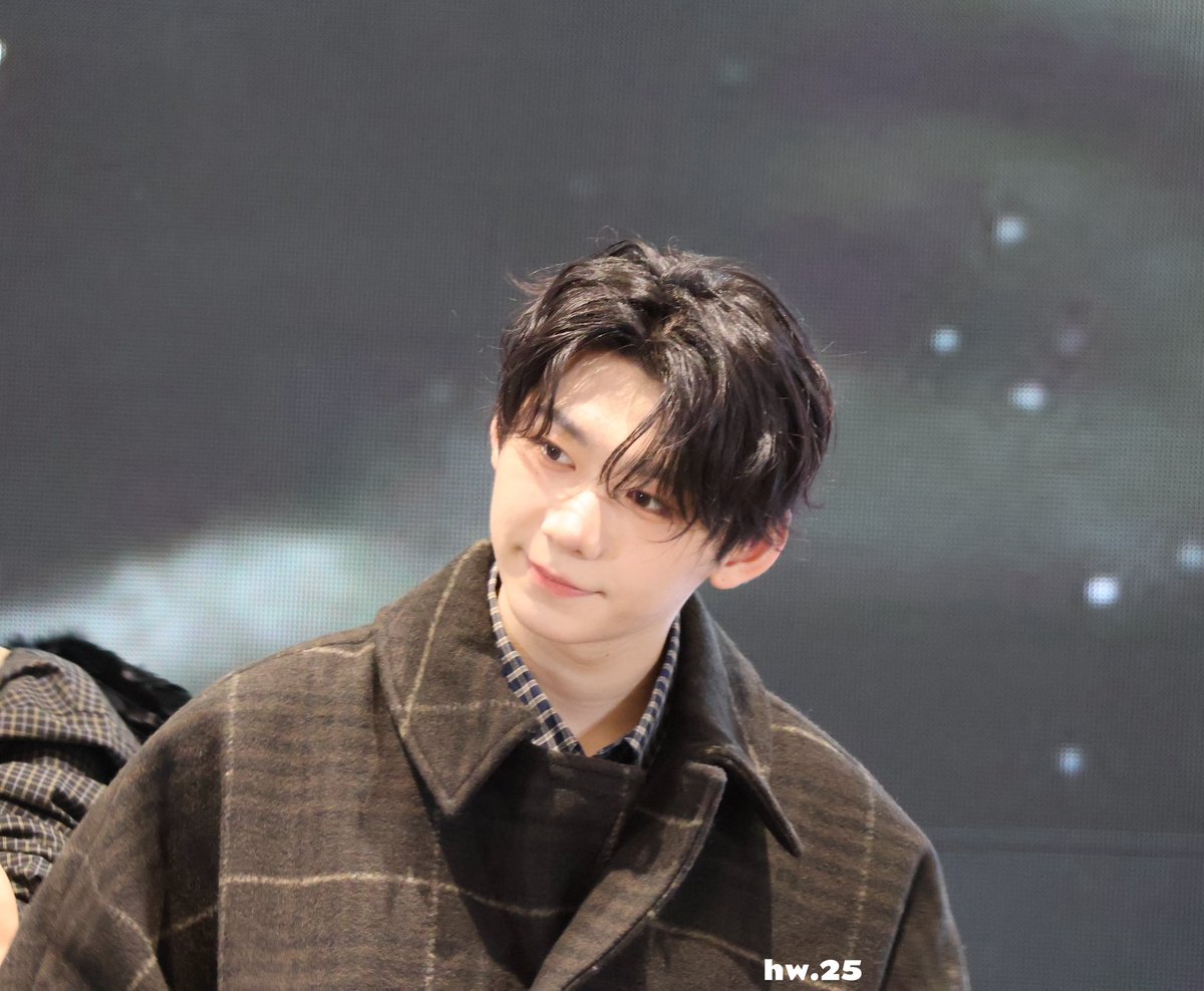 hw_25_09's tweet image. 251227

한자님 반깐머 너무 좋은데요?

#박한 #PARKHAN
#AHOF #아홉