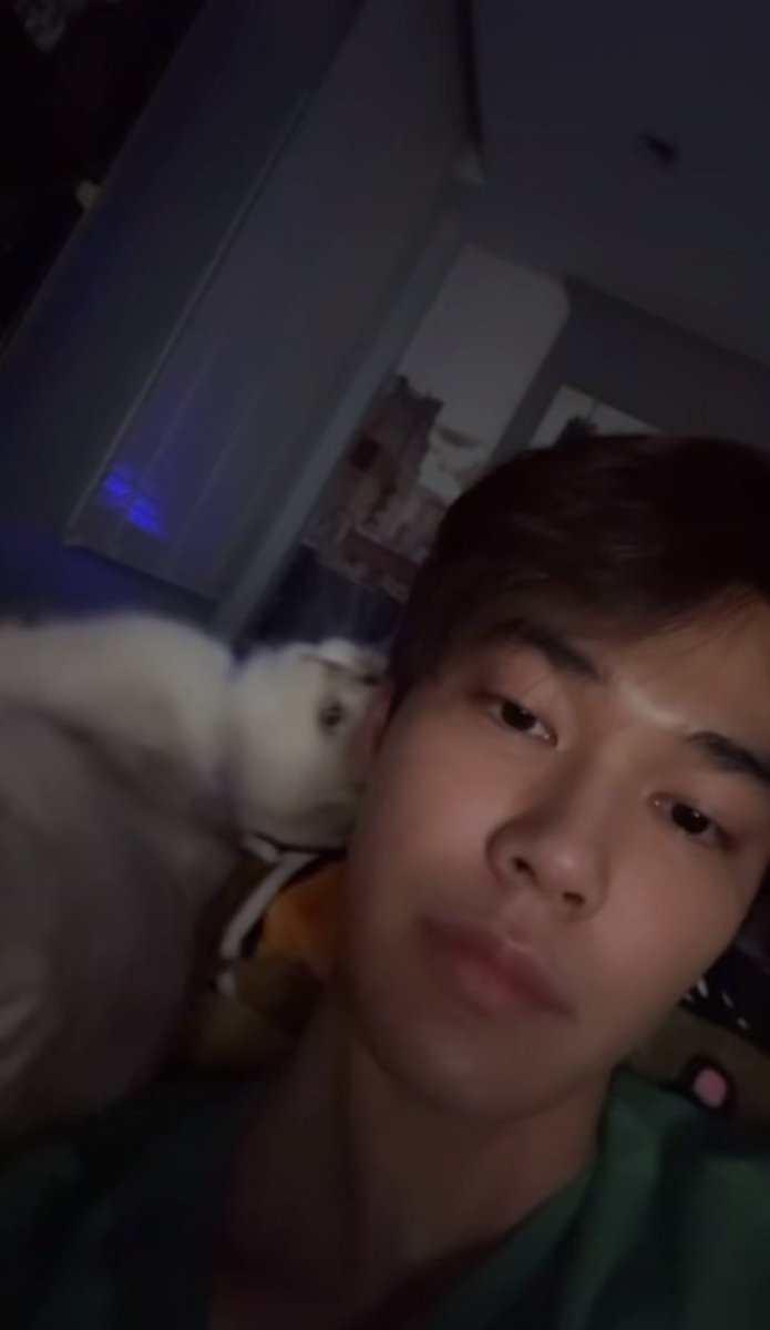 chillbytee's tweet image. What a great dad ❤️‍🩹

#dew_jsu @dew_jsu