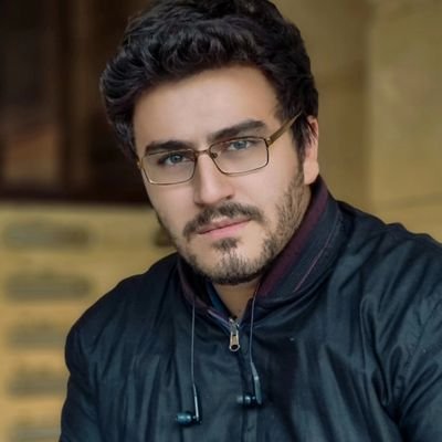 xsparvin's tweet photo. داداش پس از آزادیت هنوز منتظرم که یه توییتی یه خبری از خودت بدی پسر همه دلتنگتیم یادمون نمیره روزای سخت پشتمون بودید شما و @iSegar0 امیدوارم این توییت به دستت برسه🙂
درود به شرفت #یوسف_قبادی عزیز https://t.co/x1ieGdeMKG