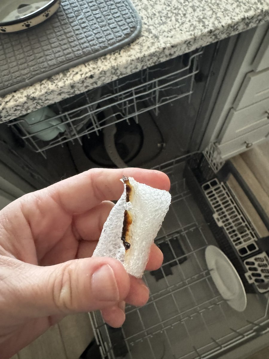 eggbertsmom's tweet photo. @EastwoodHomes Make sure your appliance installers check their work. Wondered why I smelled a burning candle smell when I ran my dishwasher in my new build. It’s because the installers left packing material inside and it was melting. https://t.co/JmcpOkdiwo