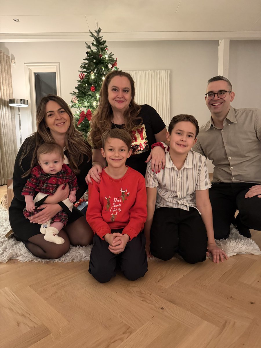 Sretni praznici🎄🎁🥰😍