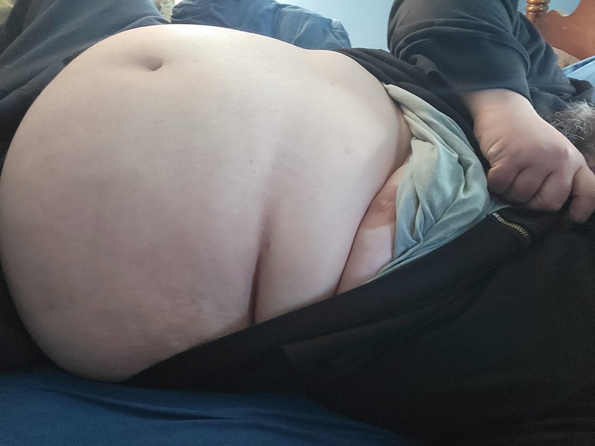 FlabbyFatty tweet media