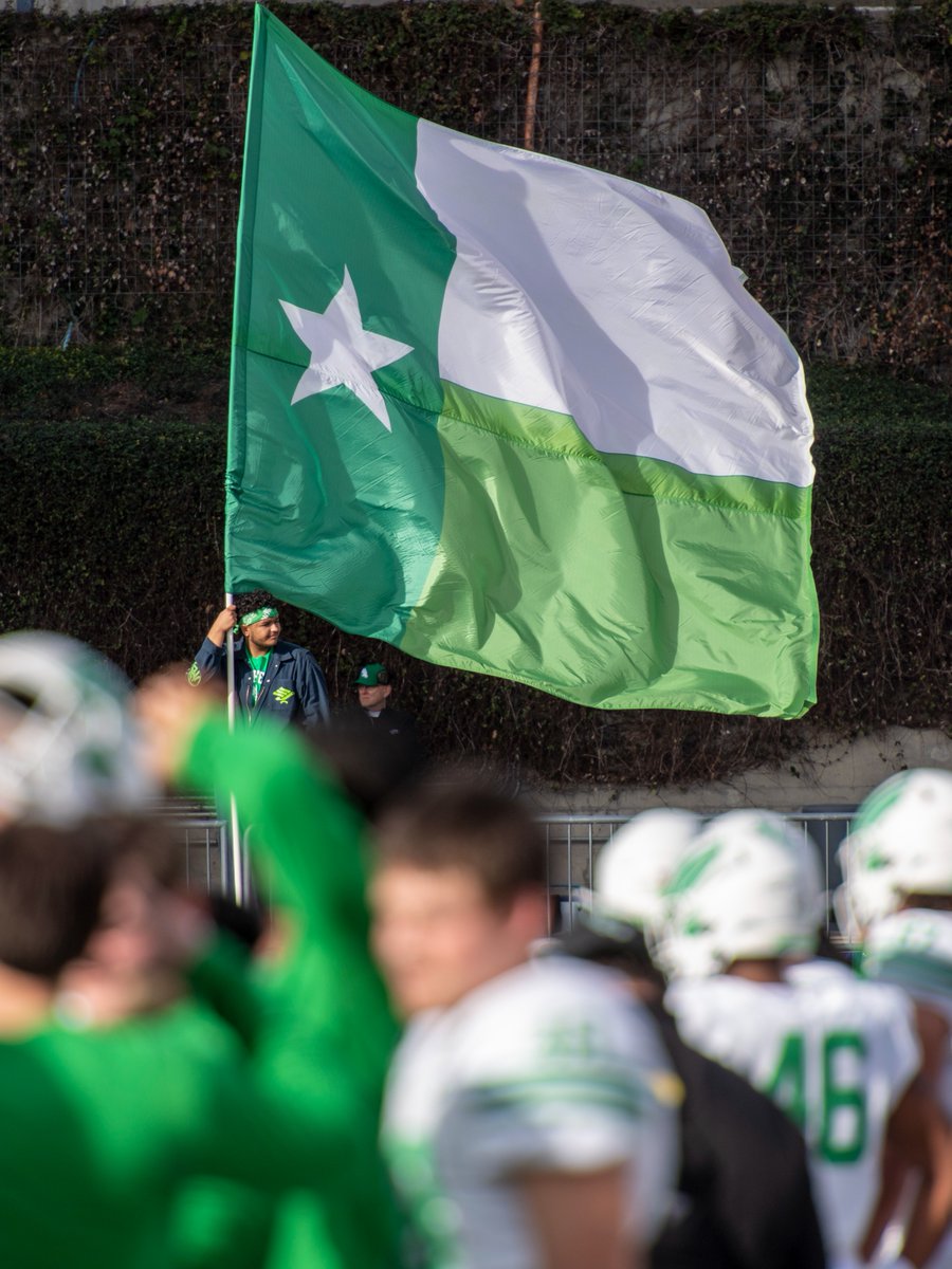 UNTsocial's tweet image. It’s bowl game day. 

@MeanGreenFB faces San Diego State in the 2025 Isleta New Mexico Bowl, capping off a record season.

Game starts at 4:45 C.T. on ESPN. Let’s finish strong, #MeanGreen.
