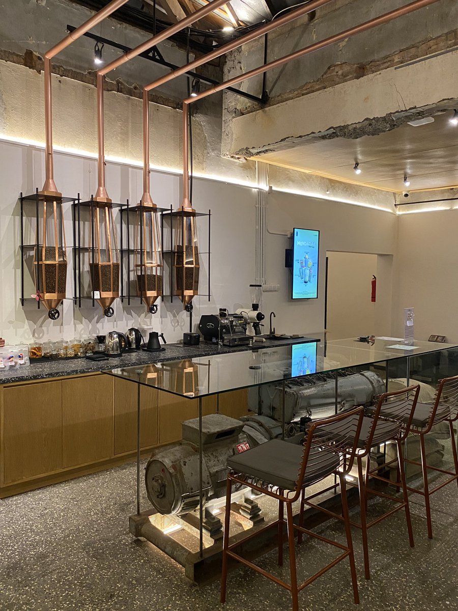 bileopard's tweet image. With khodam kalau ketemu langsung ucapkan mantra atau siapkan jimat ✨, udh ada korban sampai tercepirit pirit 🙏🏼

☕️ Kopi Nako Sangrai Jogja
⏰ 24 hours