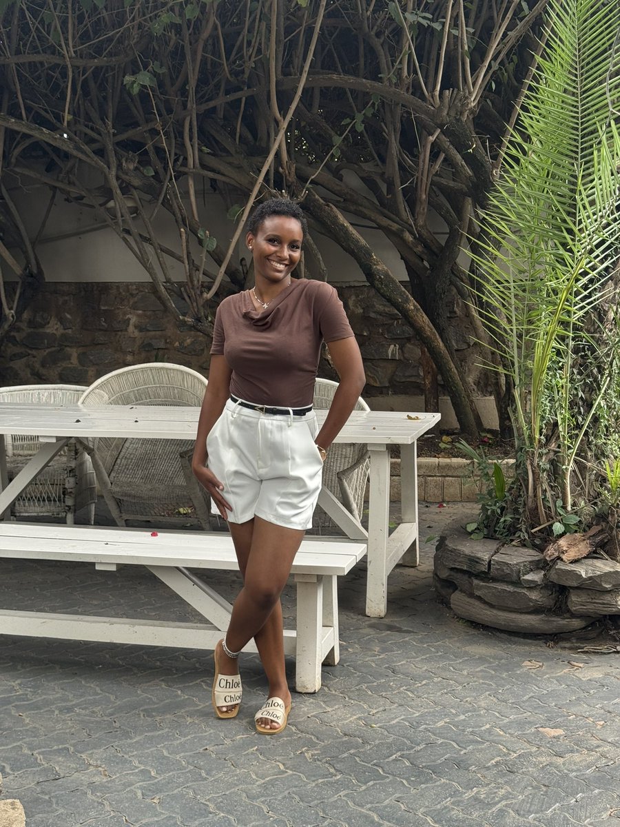 Rosé🇿🇲 tweet media