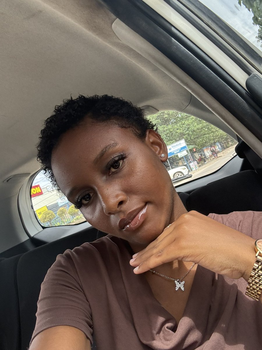 Rosé🇿🇲 tweet media