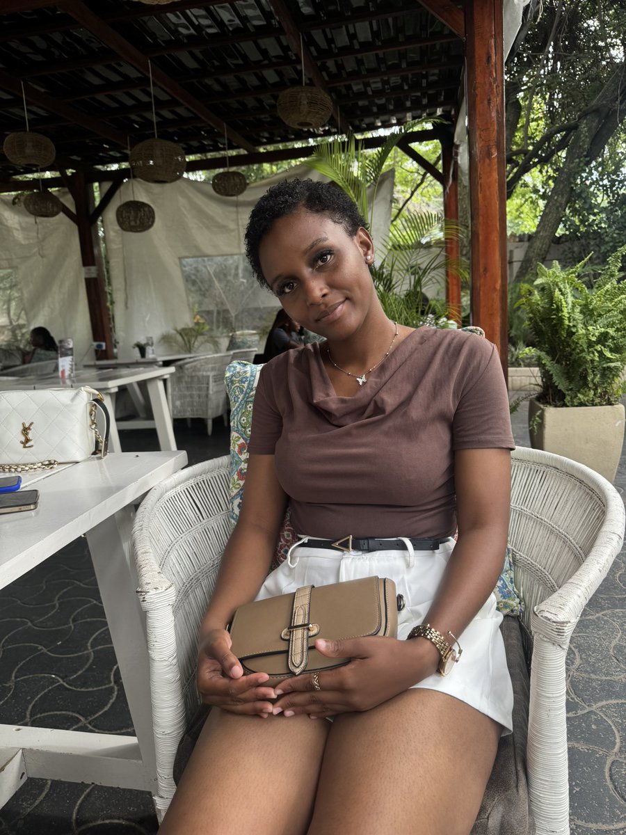 Rosé🇿🇲 tweet media