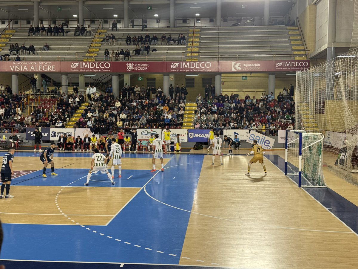 ¿De vacaciones por la tierra? Había que dejarse caer… 

<a href="/CordobaFutsal/">Córdoba Patrimonio de la Humanidad</a> - <a href="/AlziraFS/">Family Cash Alzira FS</a>