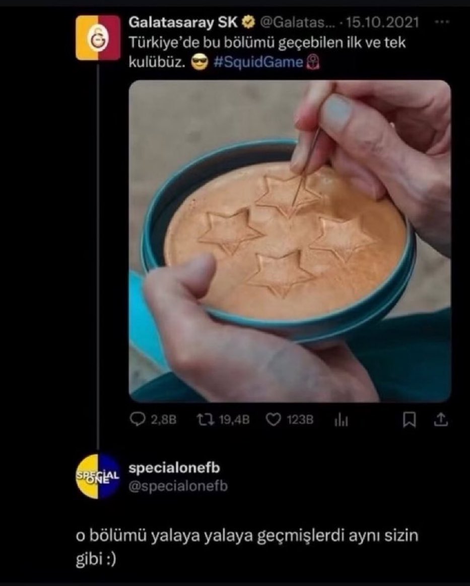 Galeride her gördüğümde saygı duruşuna geçiyorum öyle bir twit