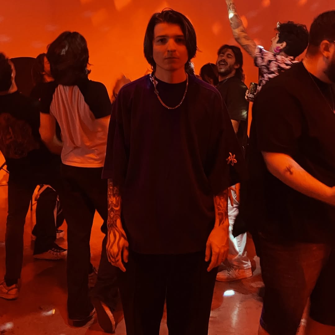 📱🇧🇷| Cellbit em publicação no perfil do Camilo (@/art.corvus) no Instagram!