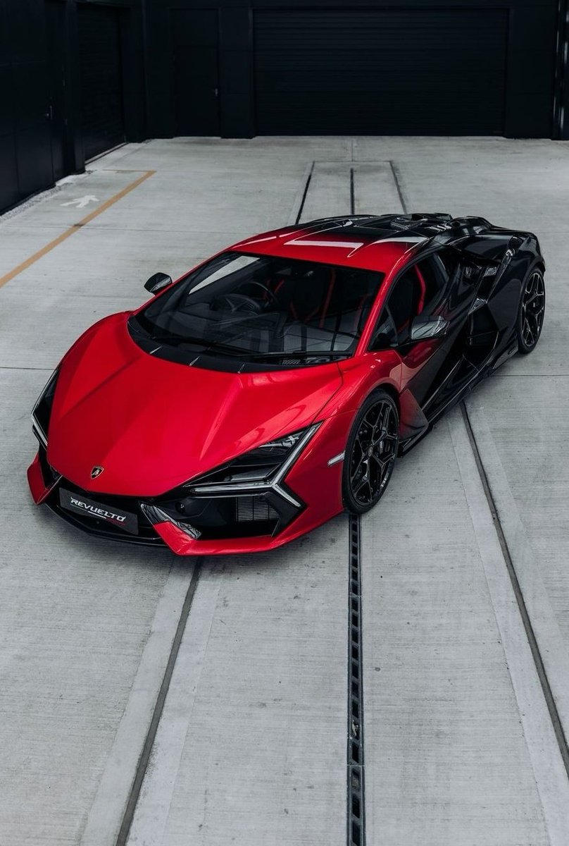 DailyLamboTM's tweet image. 