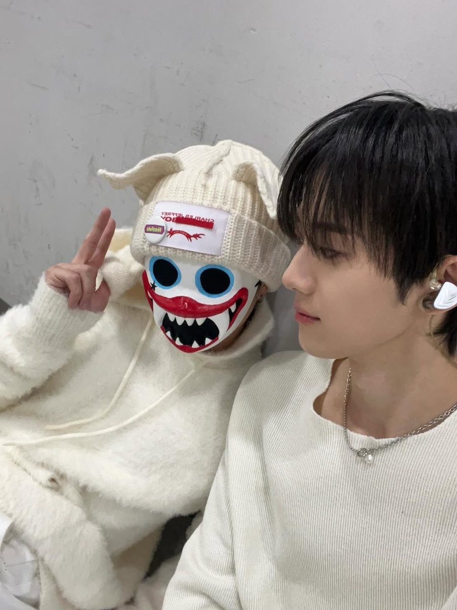 1ifeisu's tweet photo. 이치방카와이듀오가 진짜 이치방 귀여워...ㅠㅠ!!!!!🥹 https://t.co/aWluXU1GOT