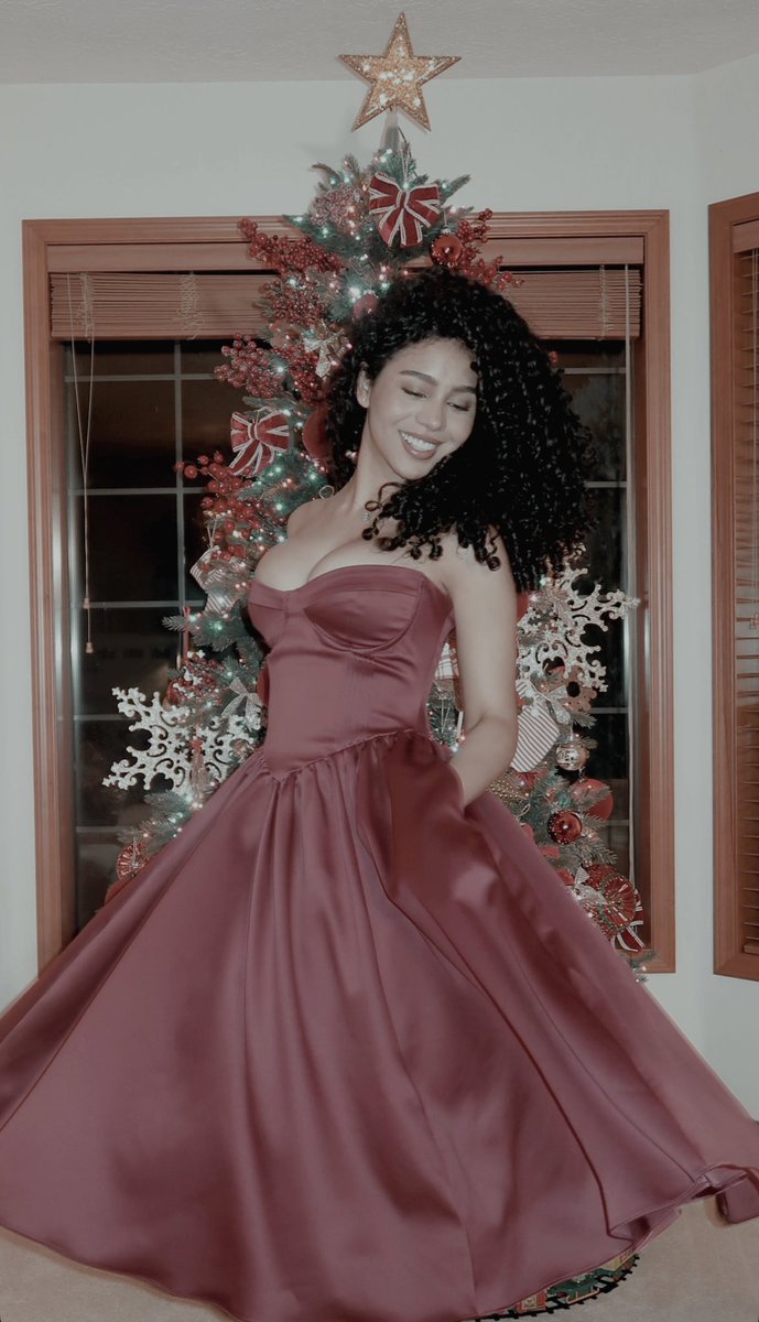 GENTLEHCLL's tweet image. ᅠ

ᅠ ᅠ

ᅠ

ᅠ ⠀⠀ ᅠ

ᅠ

ᅠ
            𝓜 𝙴𝙼𝙾𝚁𝙸𝙴𝚂