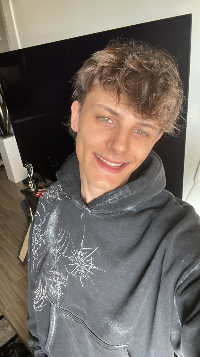 Eddy 💁🏼 tweet media