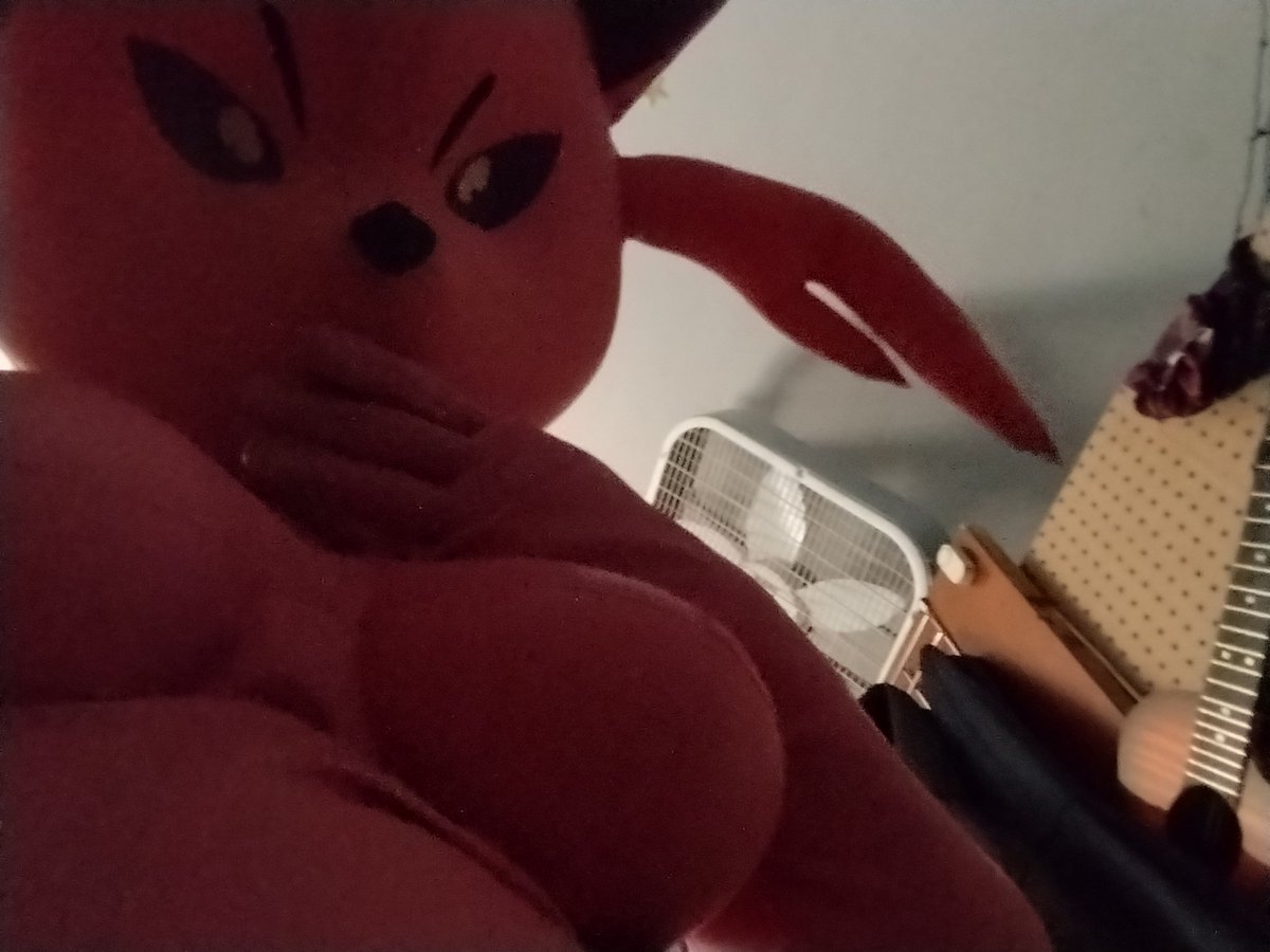 My my, hello again dears~ 🩷

Just here to say happy holidays, and hopefully Christmas went well~

But it's quite odd you are looking up at Mommy... I'm sure you would want to continue looking up at me~ 🩷🩷🩷