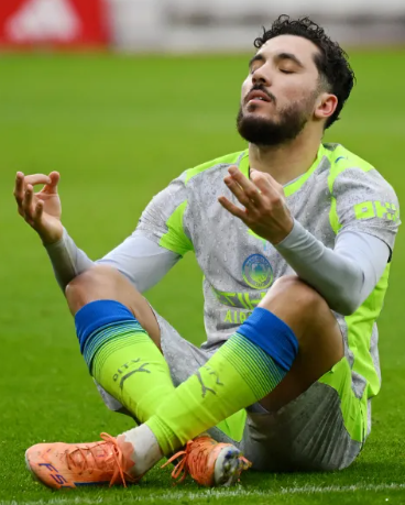 Cherki: Buy or Beware?

⚡️ Looked electric vs NFO: 1G/1A

📦 7 box touches, 4 shots

🎯 Elite half‑space involvement

🚑 Forest were injury‑ravaged

🌀 Winner came from a chaotic set piece

❄️ First league goal since GW1

🎲 Pep Roulette still looming

Huge ceiling 🚀 but a shaky