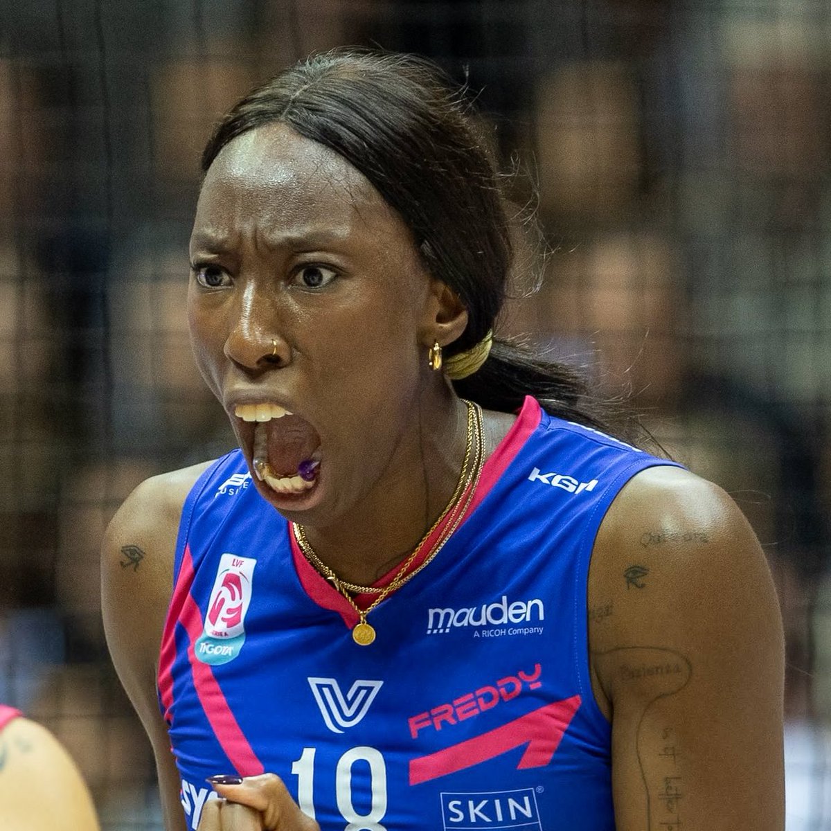 Temmzvolley's tweet image. 🔥🔥

🇮🇹Paola Egonu önderliğinde Milano 2-1 öne geçiyor

18 - atak
20 - atak
21  - atak
23  - atak
24 - atak
27 - atak
29 - atak
30 - atak
31 - atak

#LVFSerieA1 vs İmoco