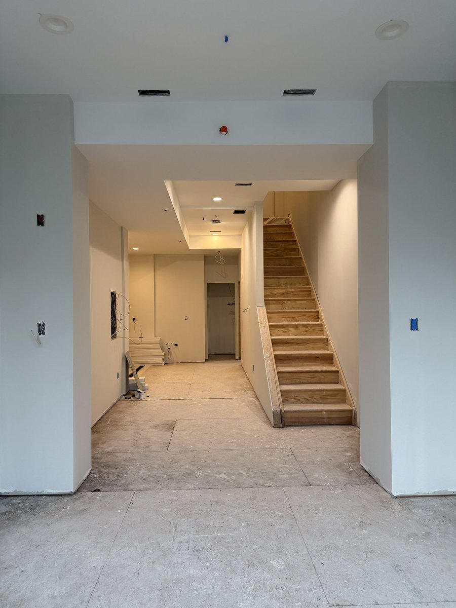 RJCcapital's tweet image. Diversifying into hard assets