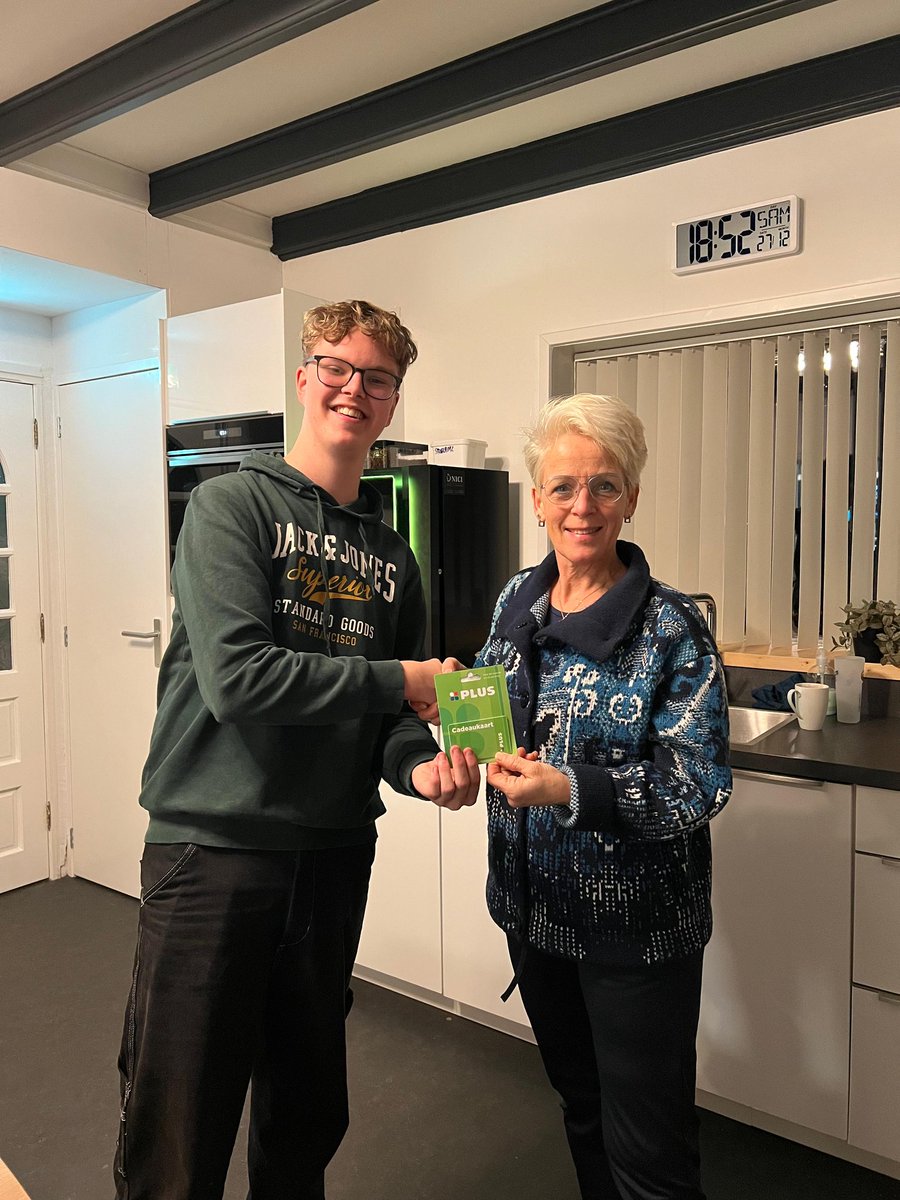 LocoFM's tweet image. Ook Henrietta Vaessen behoorde vanmiddag bij de prijswinnaars bij Op weg naar 2026