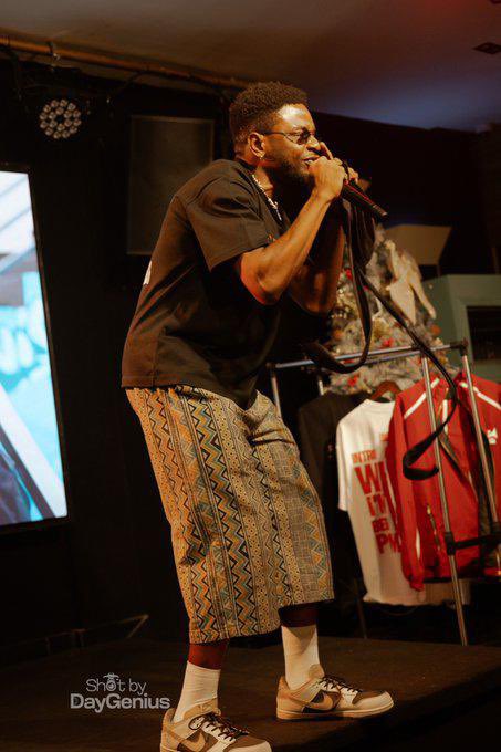 Musik Plug tweet media