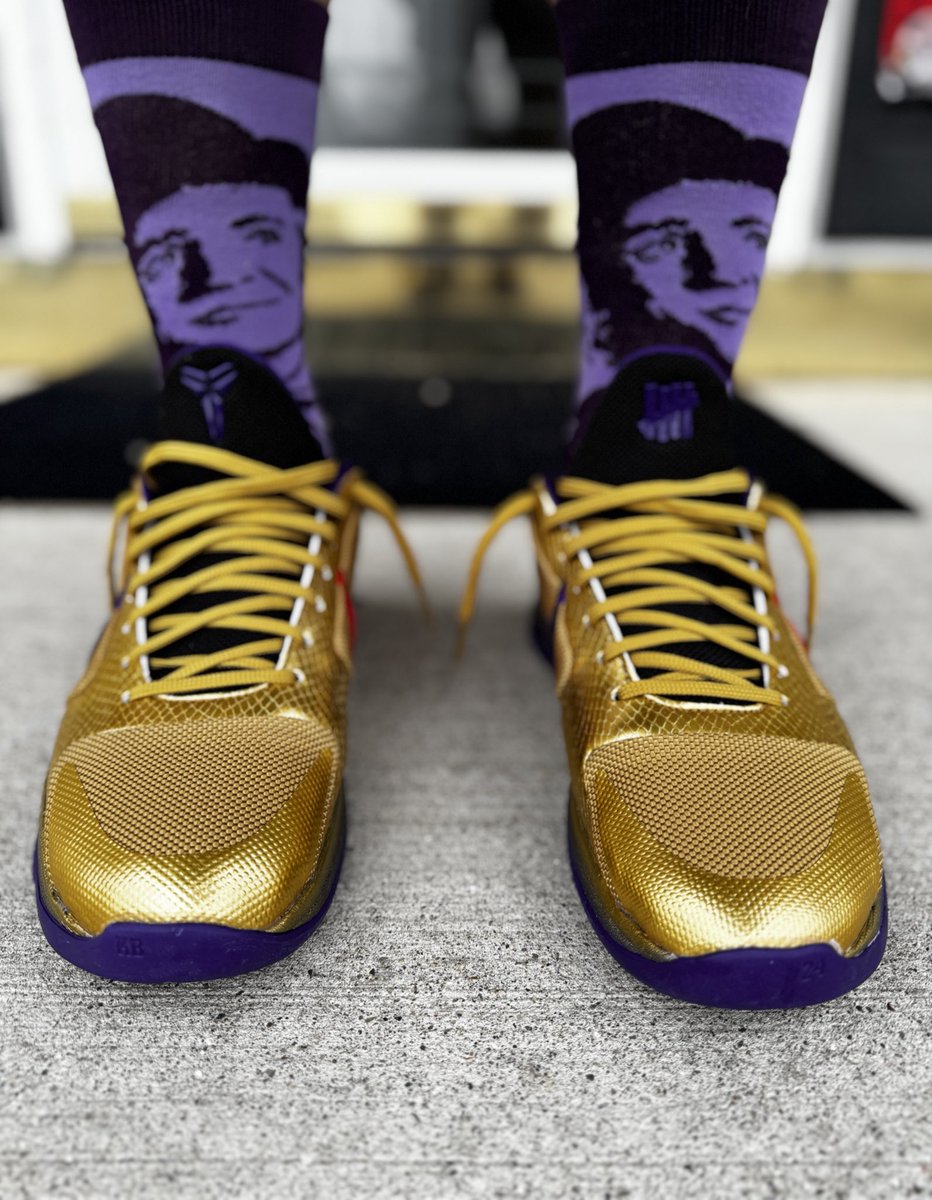 GreenGoblin734's tweet photo. Day 27 of #31DaysofMamba Nike Kobe V Protro X Undefeated ‘Hall Of Fame’ #Nike #Kobe #SNKRS #KOTD #Kotd #MambaForever #mambamentality #ripkobe #ripgigi #YearOfTheMamba #YourSneakersAreDope #yourshosaredope #SNKRSKickcheck #HappyHolidays #HappyNewYear2026 https://t.co/xICdw948xn