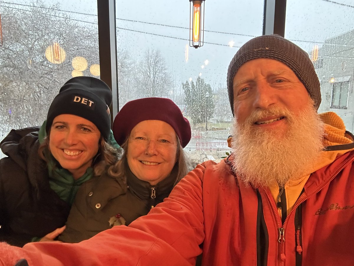 LOHS “Alumni” Running tweet media