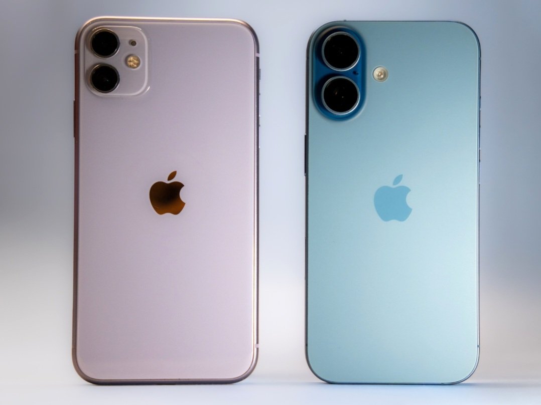 6 years of iPhone evolution in 4 photos iPhone 11 vs. iPhone 17