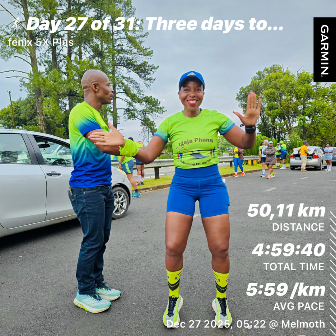 mawelly05's tweet photo. Igeja Phansi celebrates 10 years of unity and movement. We honoured the journey with a 50km run and also rubbed shoulders with fellow runners who inspire me in different ways. #Sub5 #50km #IgejaPhansi #Running #Training #TheQueen https://t.co/9FdFBerrii