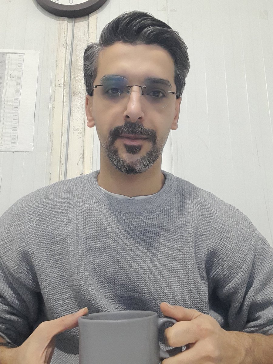 پدربزرگ توییتر🥸 tweet media